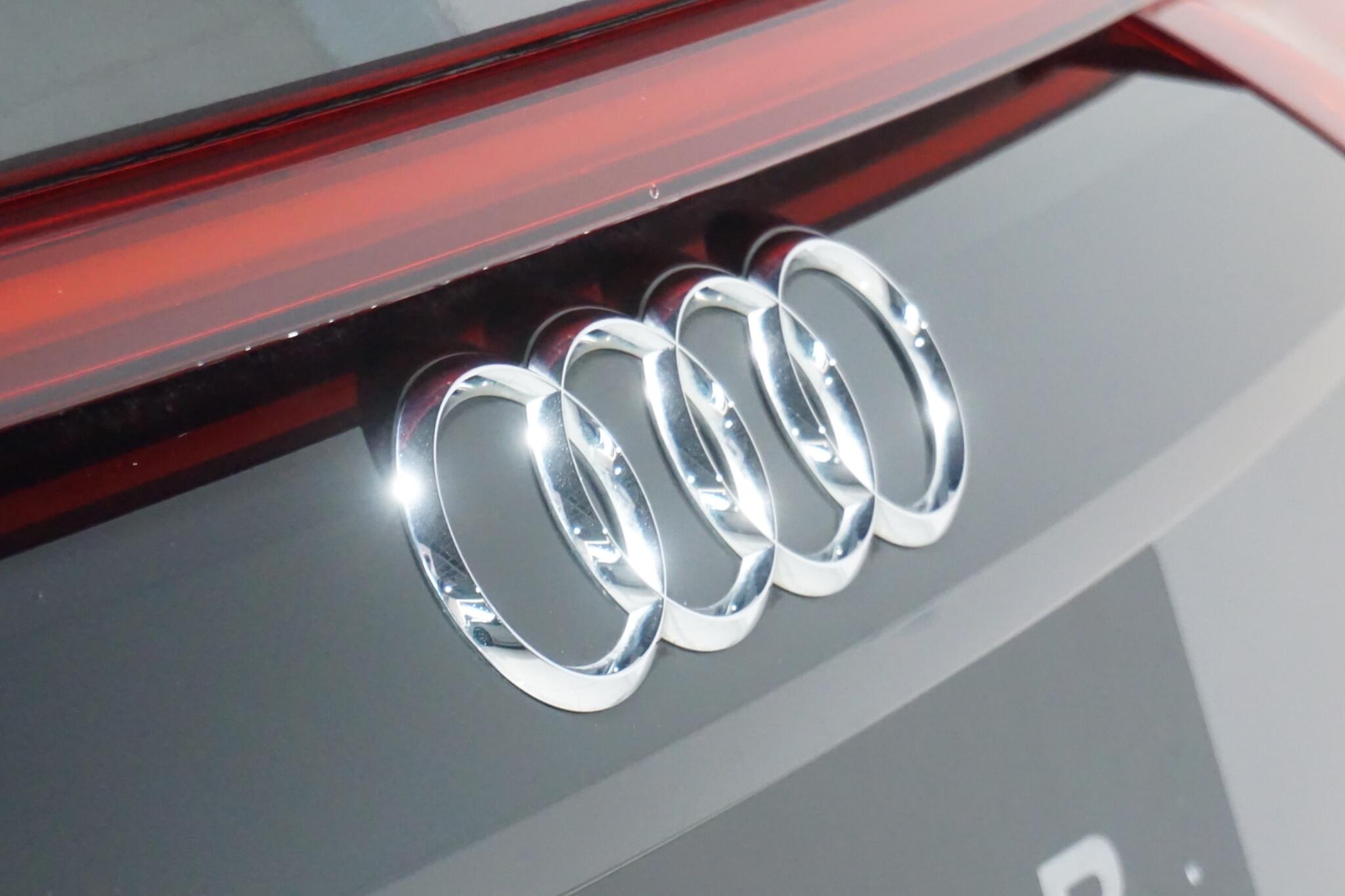 Audi Q8 3.0 TDI V6 50 Black Edition SUV 5dr Diesel Tiptronic quattro Euro 6 (s/s) (286 ps)